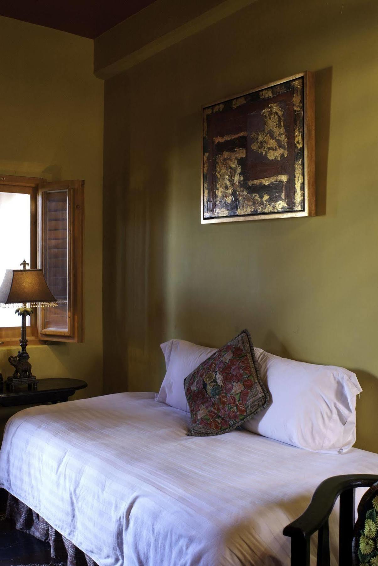 Hotel California Todos Santos Exterior photo